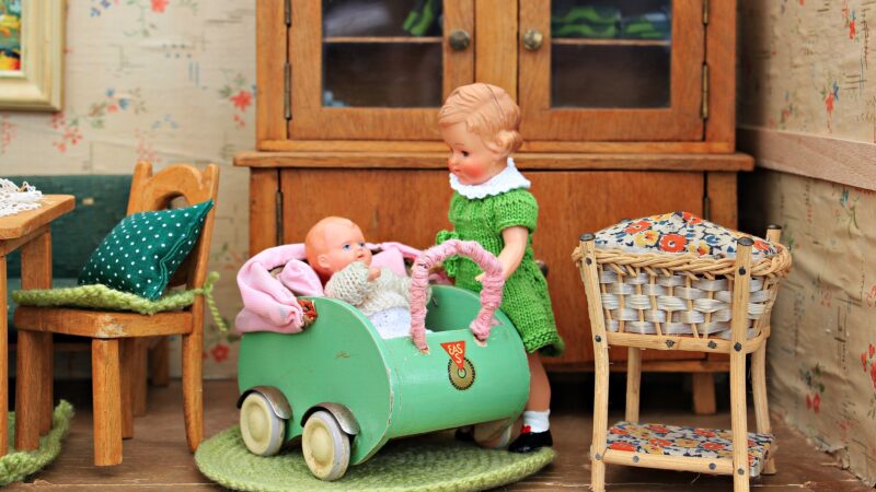 Meble i zabawki a rozwój dziecka